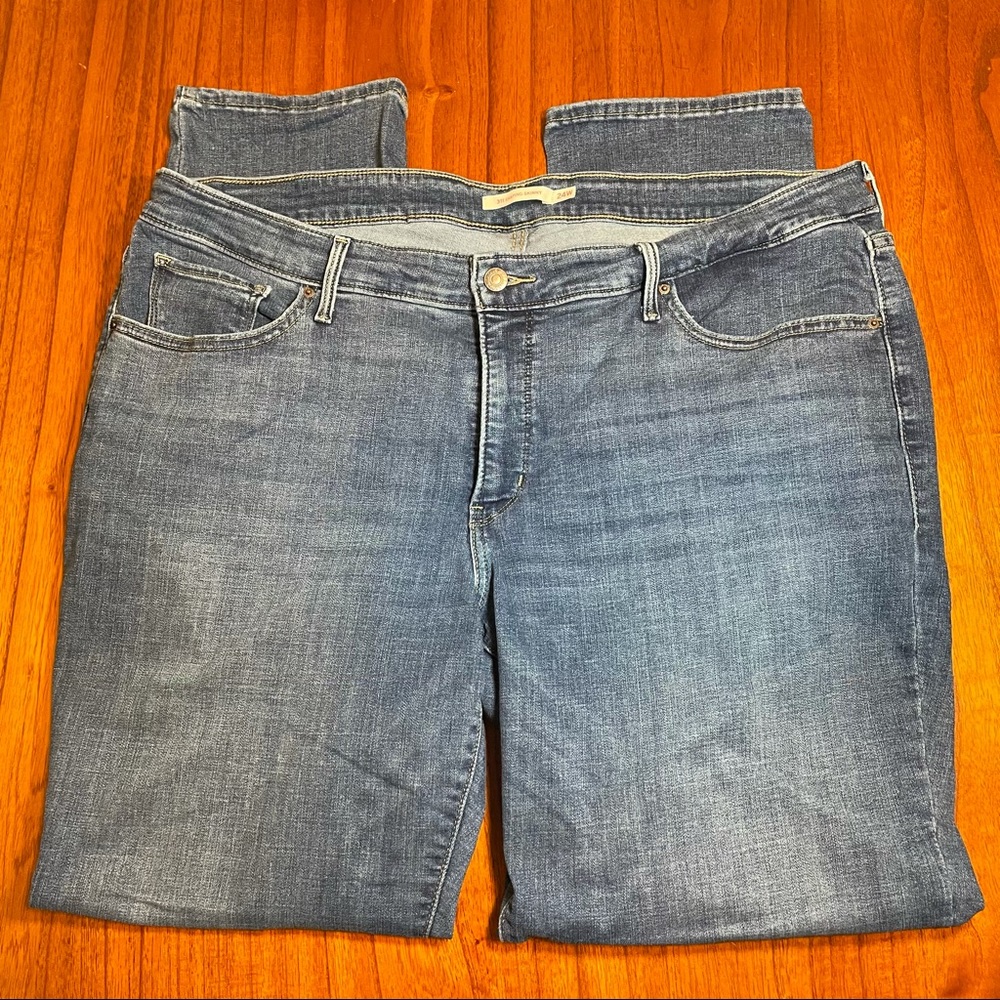 Levi’s 311 shaping skinny jeans